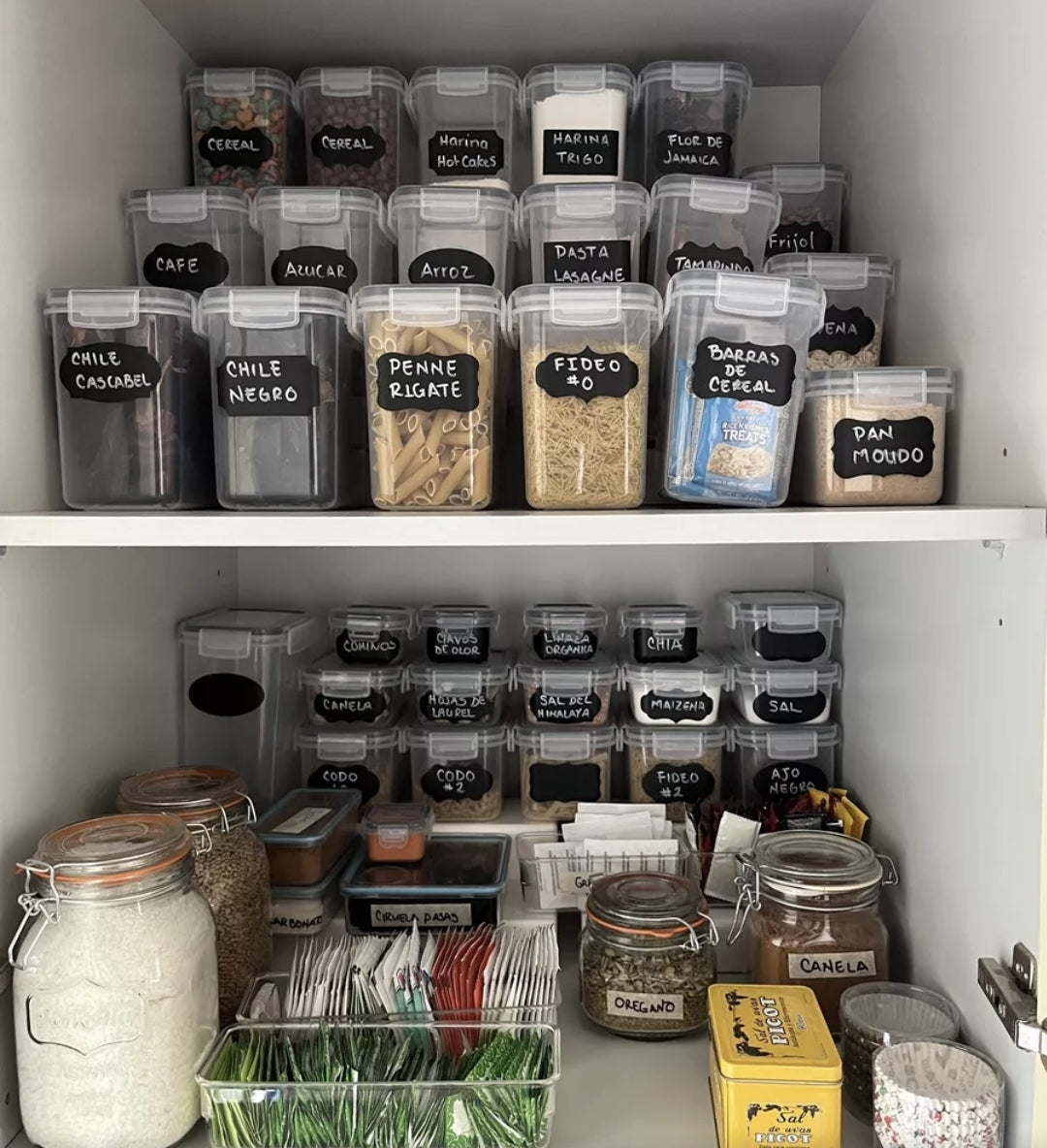 42 recipientes herméticos