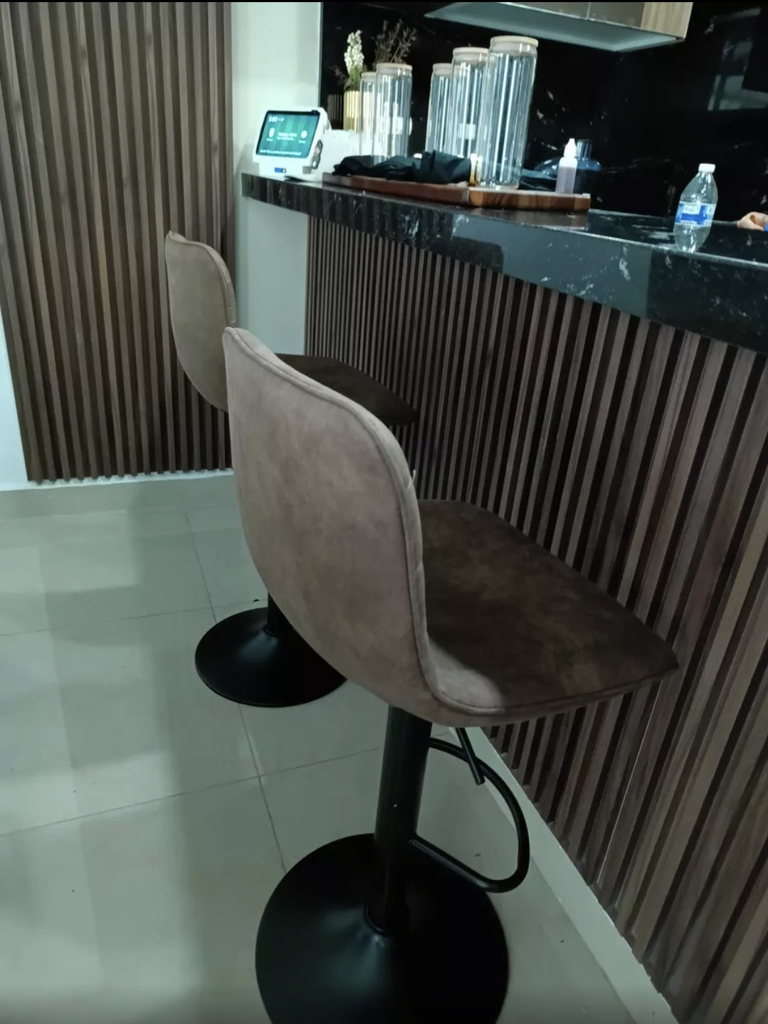 2 bancos altos cuero sintético