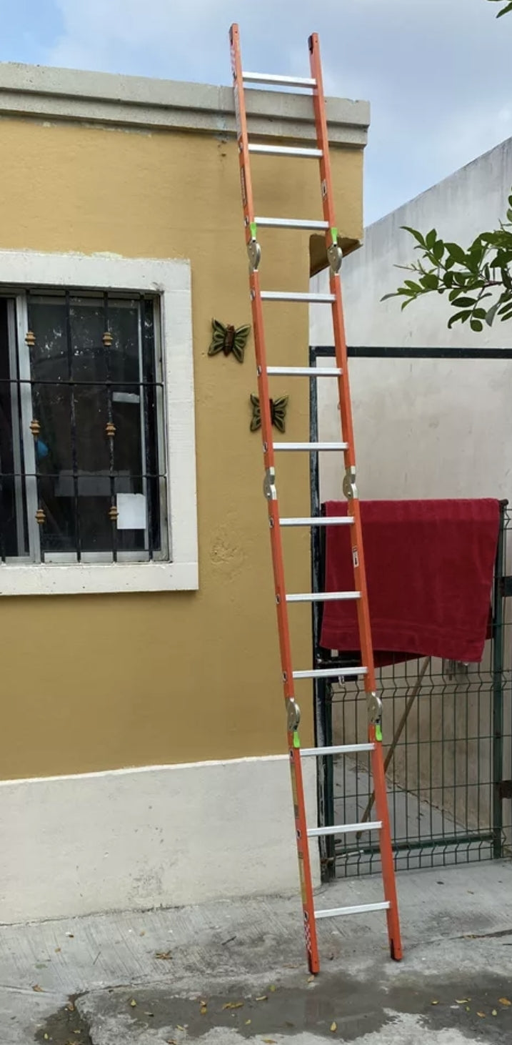 Escalera de acero multipropósitos