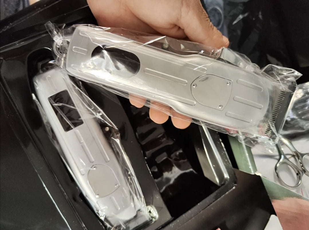 Kit Máquinas Cortadoras de Cabello Barberia Profesional bateria recargable