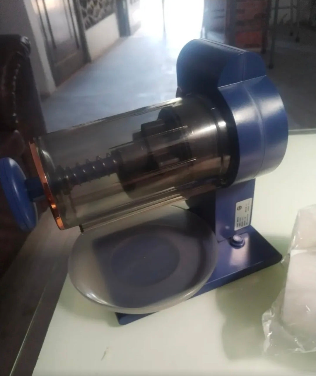 Máquina portátil para hielo raspado
