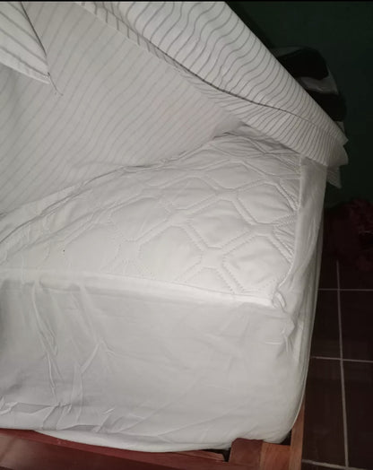 Protector impermeable para colchón MATRIMONIAL