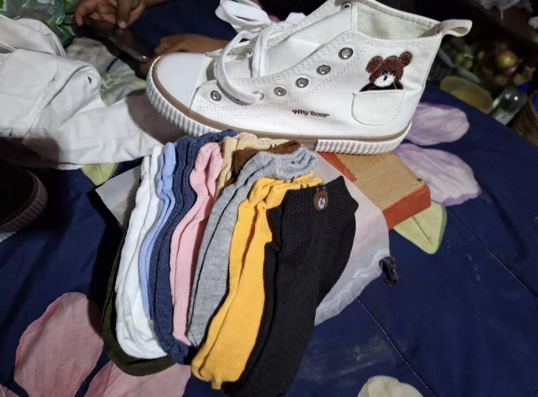 Zapatos de oso para mujer + 10 pares de calcetines