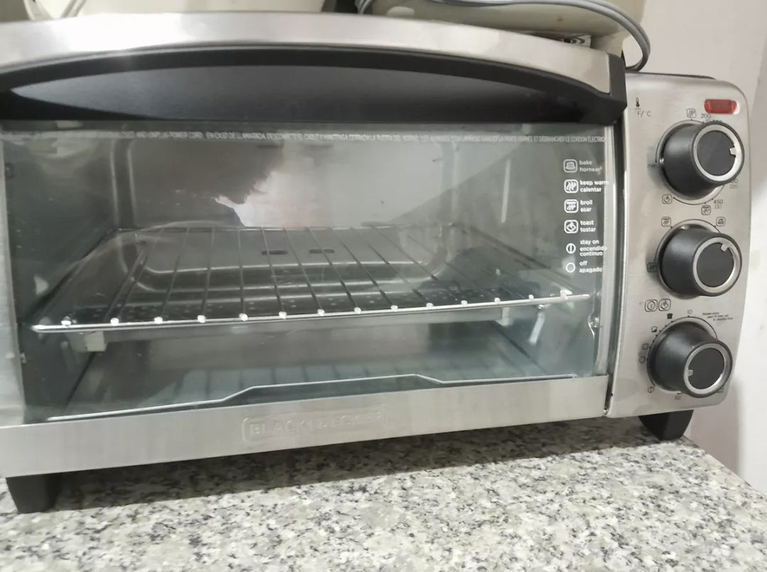 Horno eléctrico Black+Decker convección 4 rebanadas
