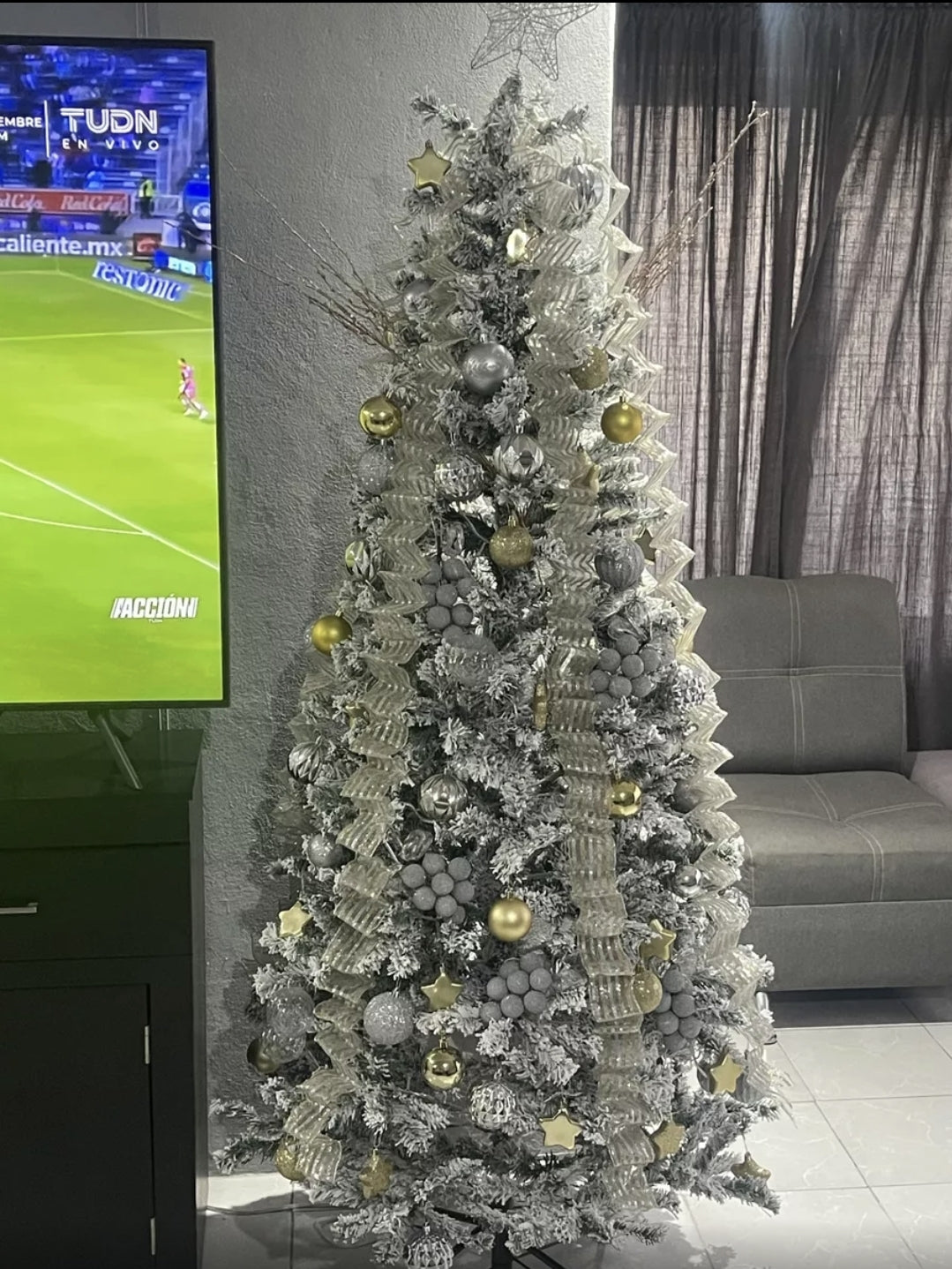 Arbol de navidad Nevado 1.90m