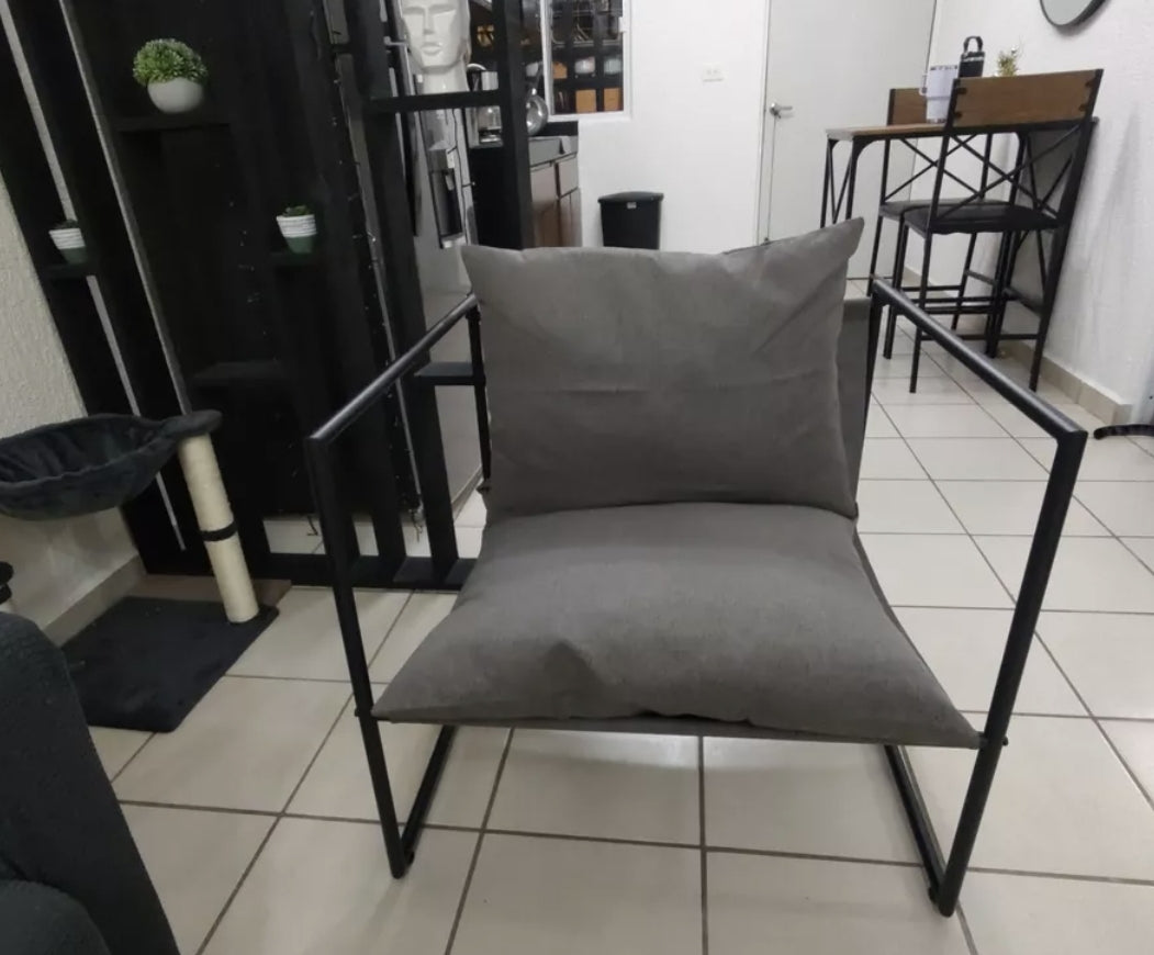 Silla individual Estructura metálica con cojín