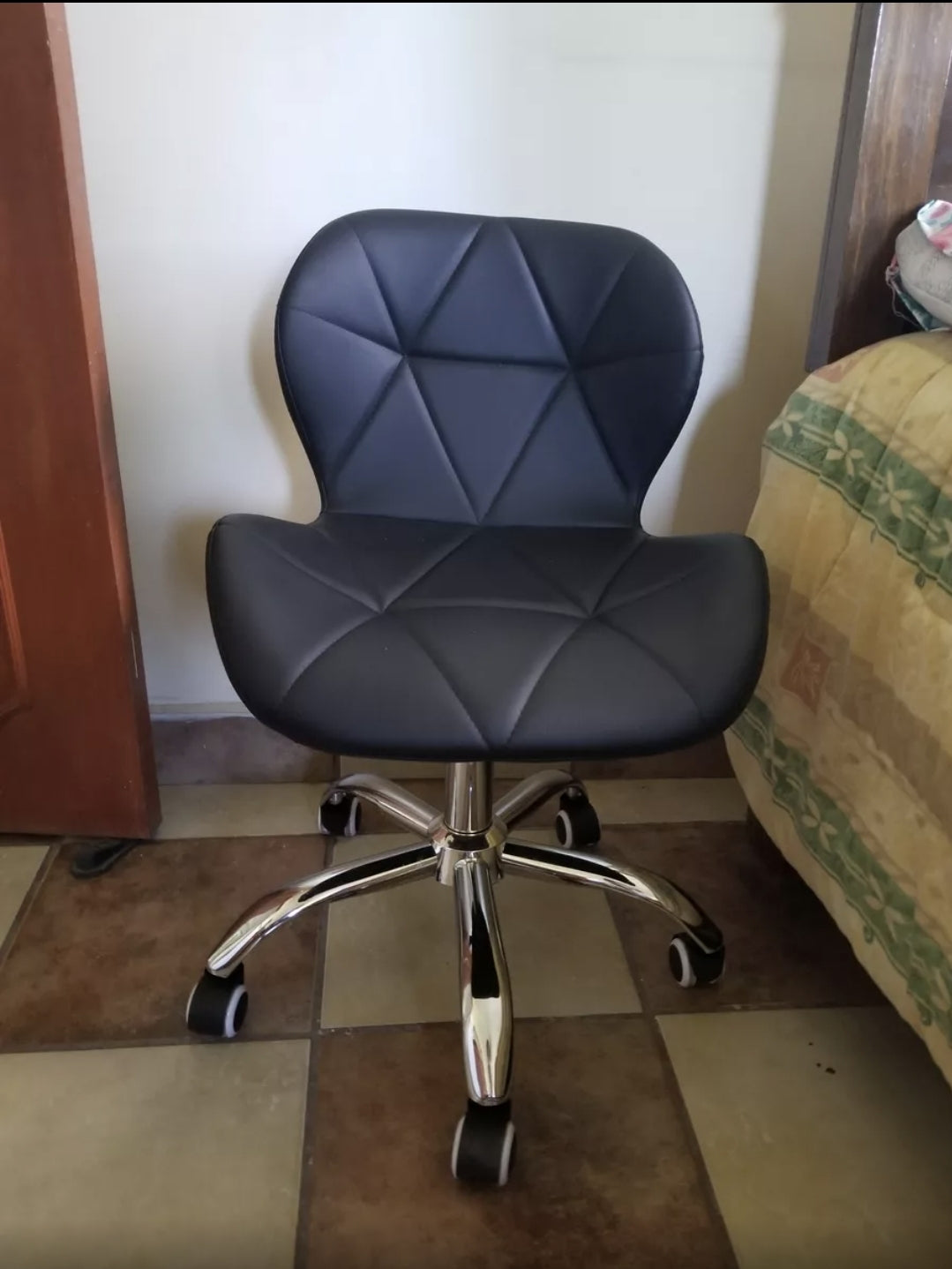 Silla De Oficina Vinipiel Con Rueditas 1 pieza