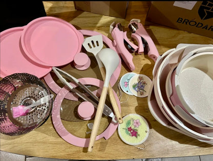 Batería Brodark 23 piezas Rosa/Blanco antiadherente con mangos desmontables