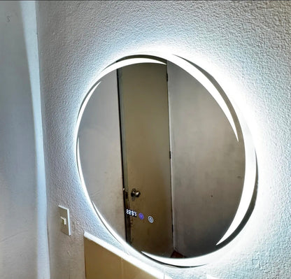 Espejo led con ajuste de hora 60x60cm