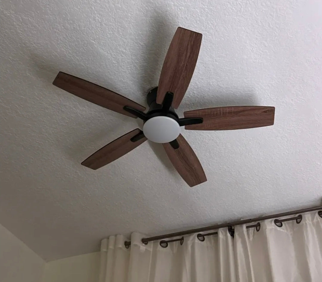 Ventilador De Techo Con Luz Y Mando A Distancia 1.07 M 60hz Negro/Madera