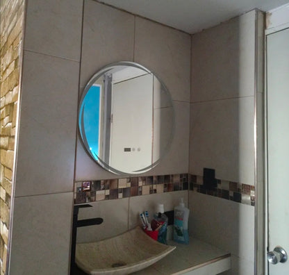 Espejo led con ajuste de hora 60x60cm
