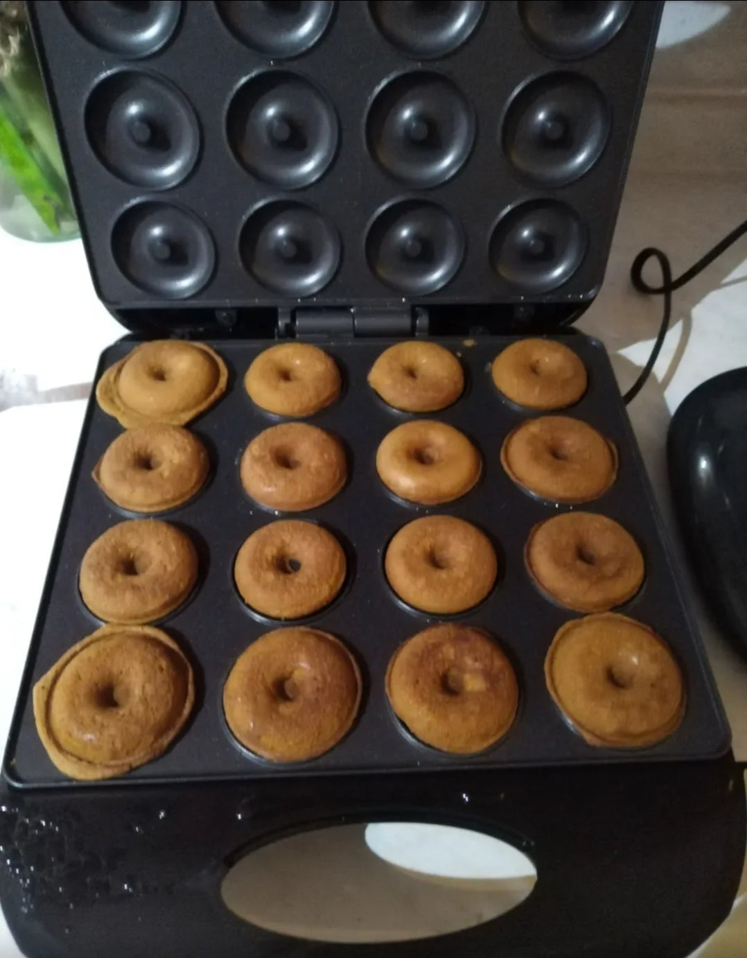 Máquina para 16 minidonas