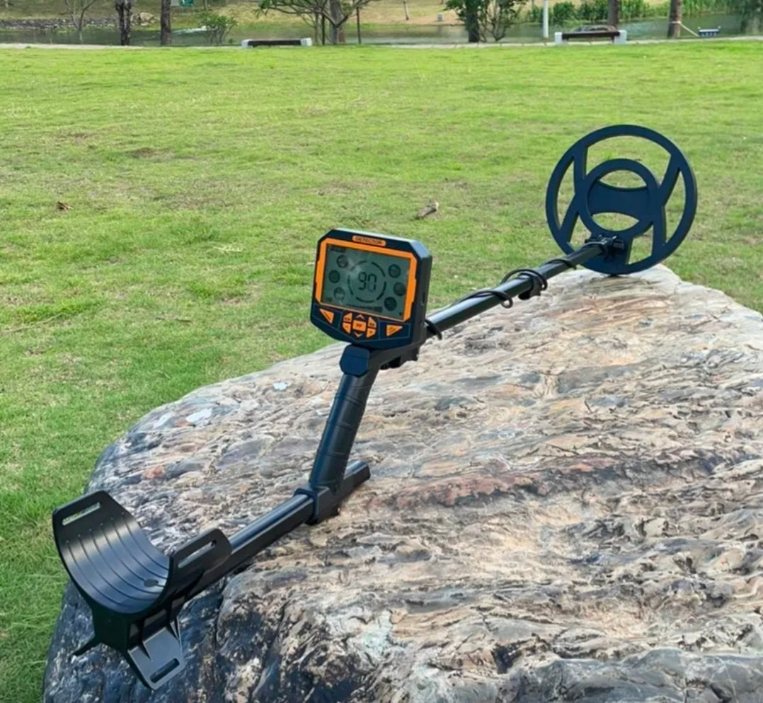 Detector de metales de alta precisión e impermeable multifrecuencia 5 Modo+LCD