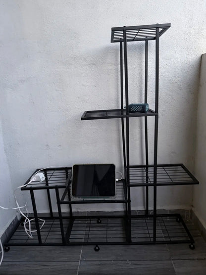 Soporte de metal para plantas  5 niveles
