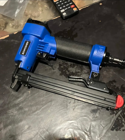 Engrapadora Neumática BOWOSHEN Industrial Profesional Con 1000 Grapas Calibre 22