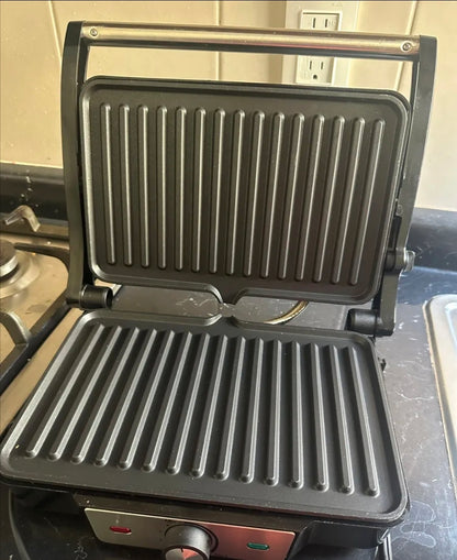 Parrilla eléctrica 2 en 1 Sándwichera 180°