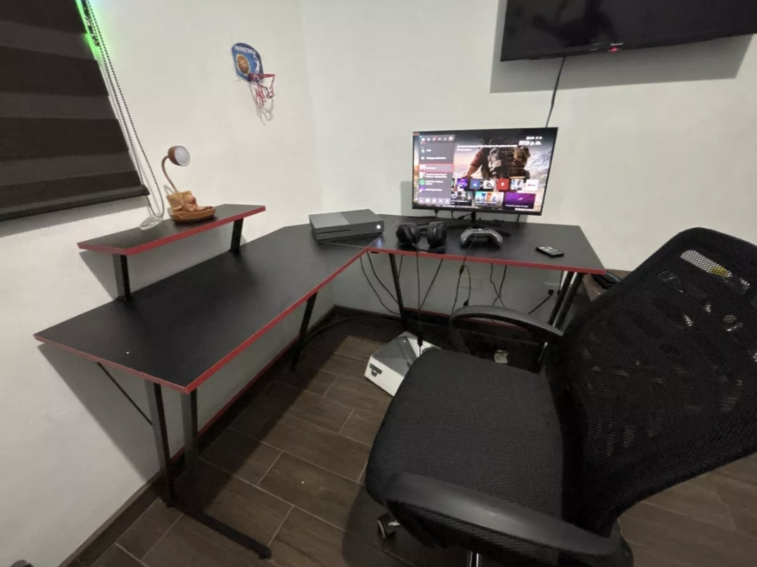Escritorio Gamer Melamina Con Textura De Fibra De Carbono De 130cm X 76cm X 50cm X 130cm