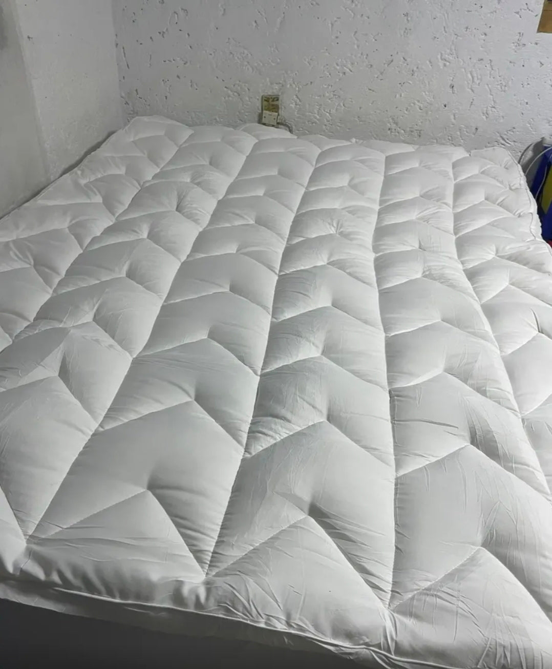 Dreamlab Cubre Colchón De Premier Extra Relleno De Microfibras Recubiertas En Gel