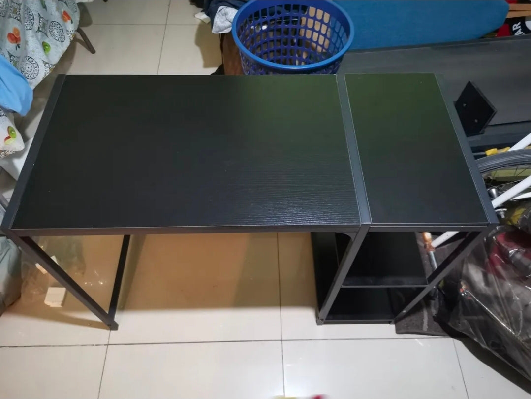 Escritorio para computadora ajustable