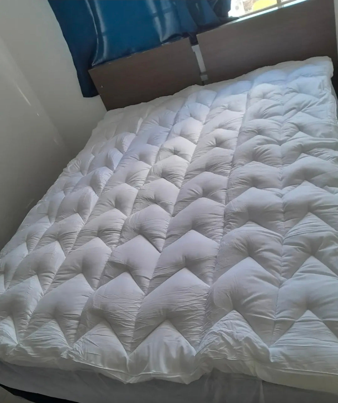 Dreamlab Cubre Colchón De Premier Extra Relleno De Microfibras Recubiertas En Gel