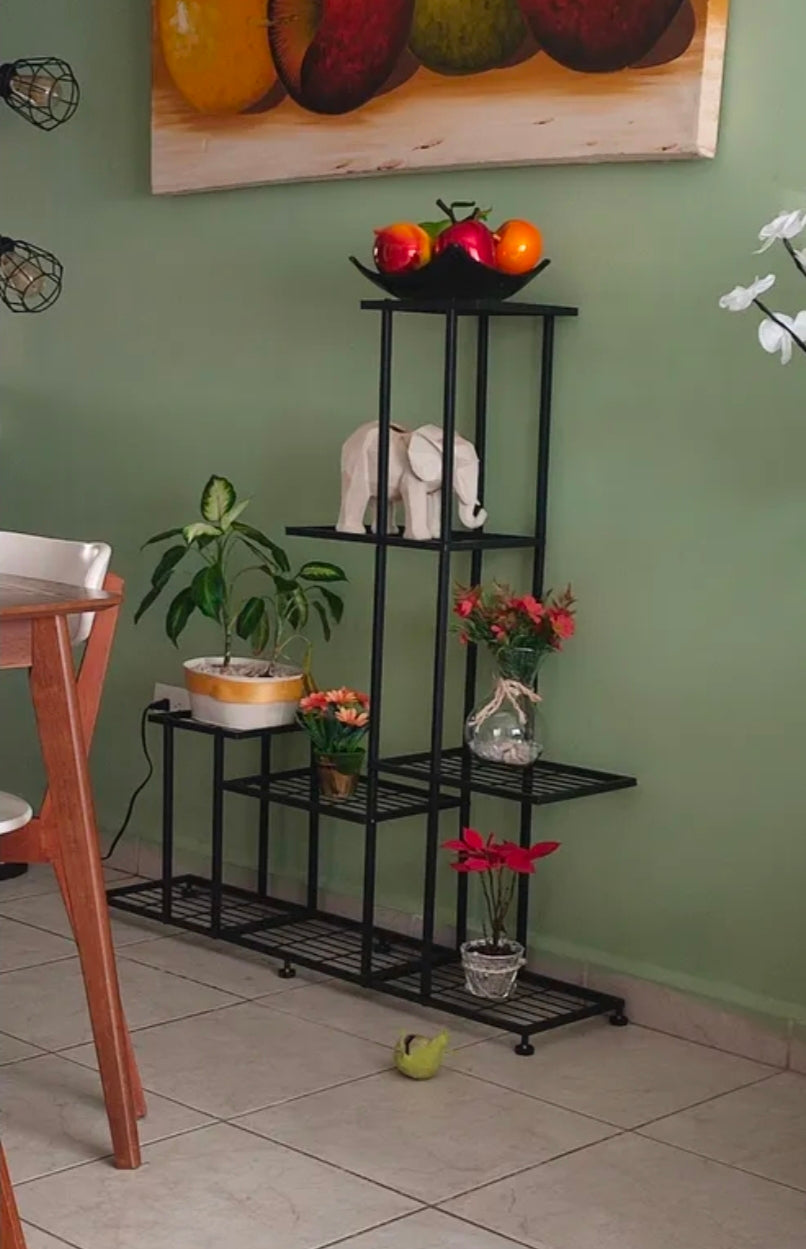Soporte de metal para plantas  5 niveles