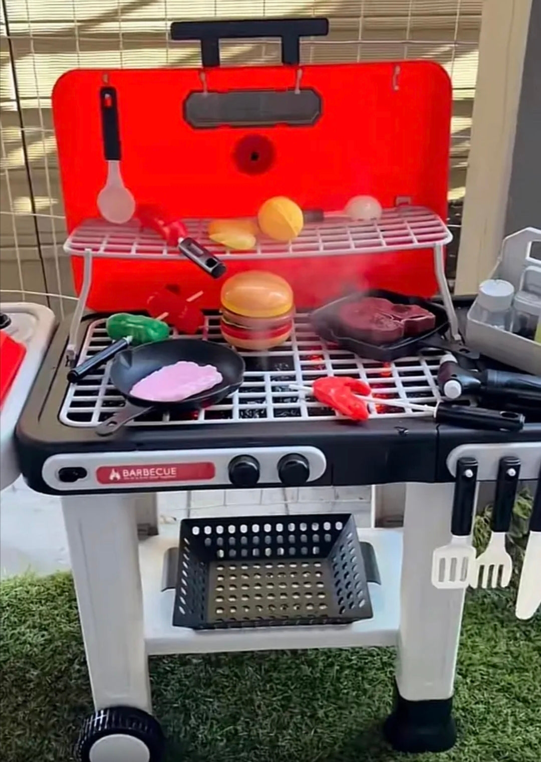 Parrilla de juguete para niños con luz y sonido
