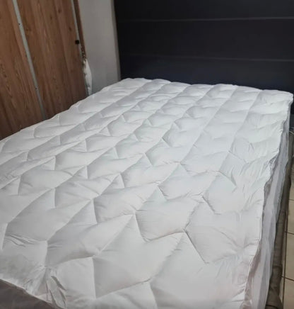 Dreamlab Cubre Colchón De Premier Extra Relleno De Microfibras Recubiertas En Gel