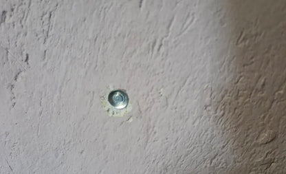 Pistola de clavos portátil