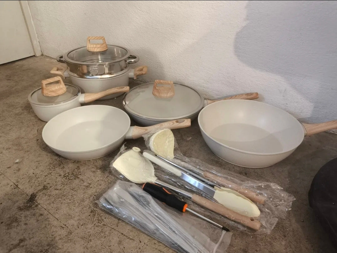 Batería de cocina antiadherente 12pz