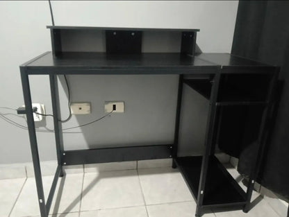 Escritorio para computadora ajustable