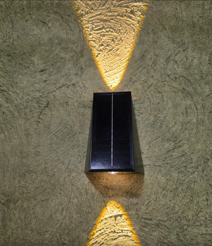 4 lámparas de pared Led solar luz cálida