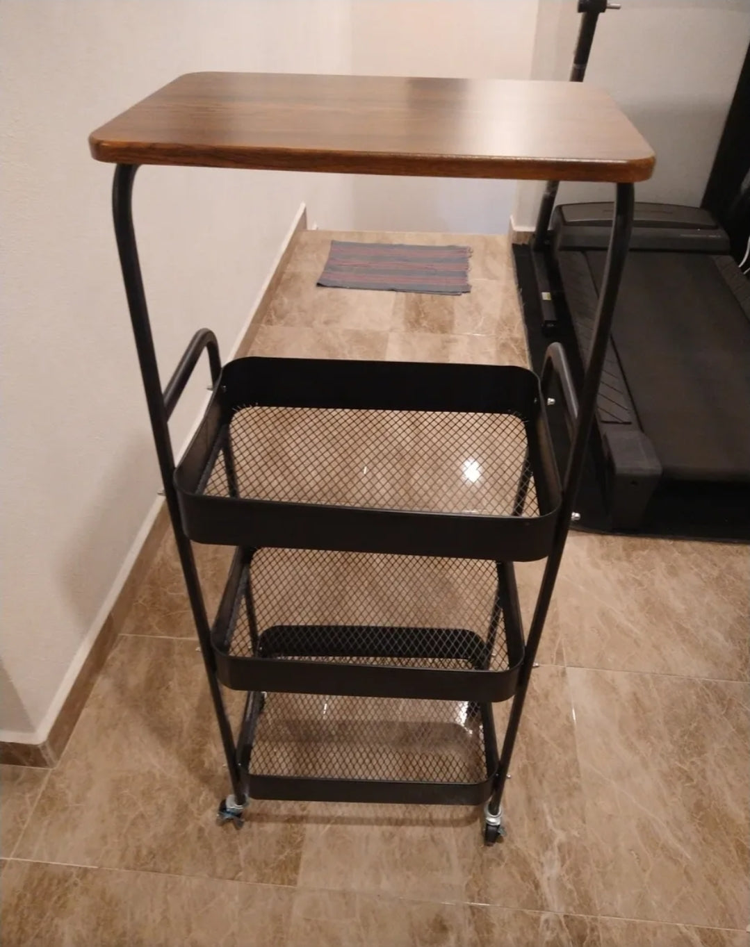 Carrito de almacenamiento de metal 4 niveles