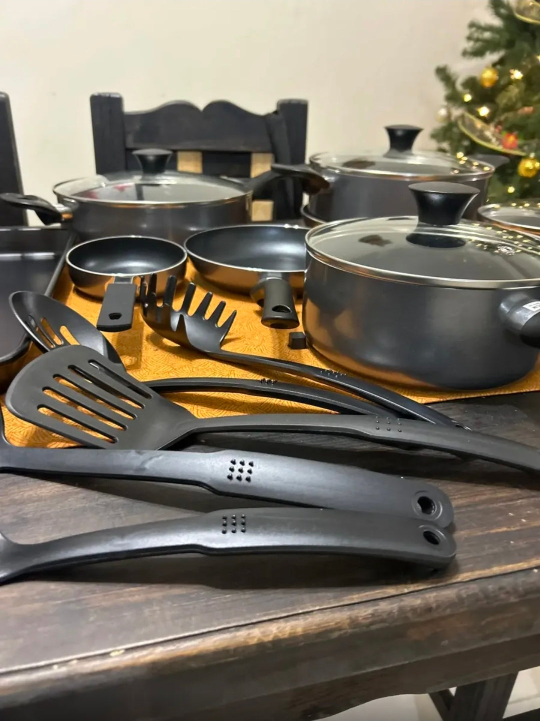 Batería De Cocina 20 Piezas De Aluminio Con Antiadherente Color Negro