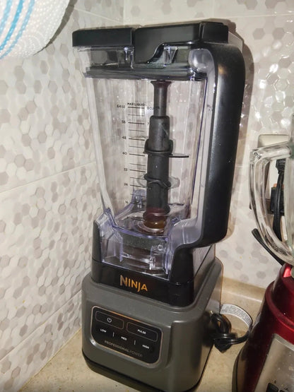 Licuadora Professional Ninja Be200 1000watts Color Gris Obscuro