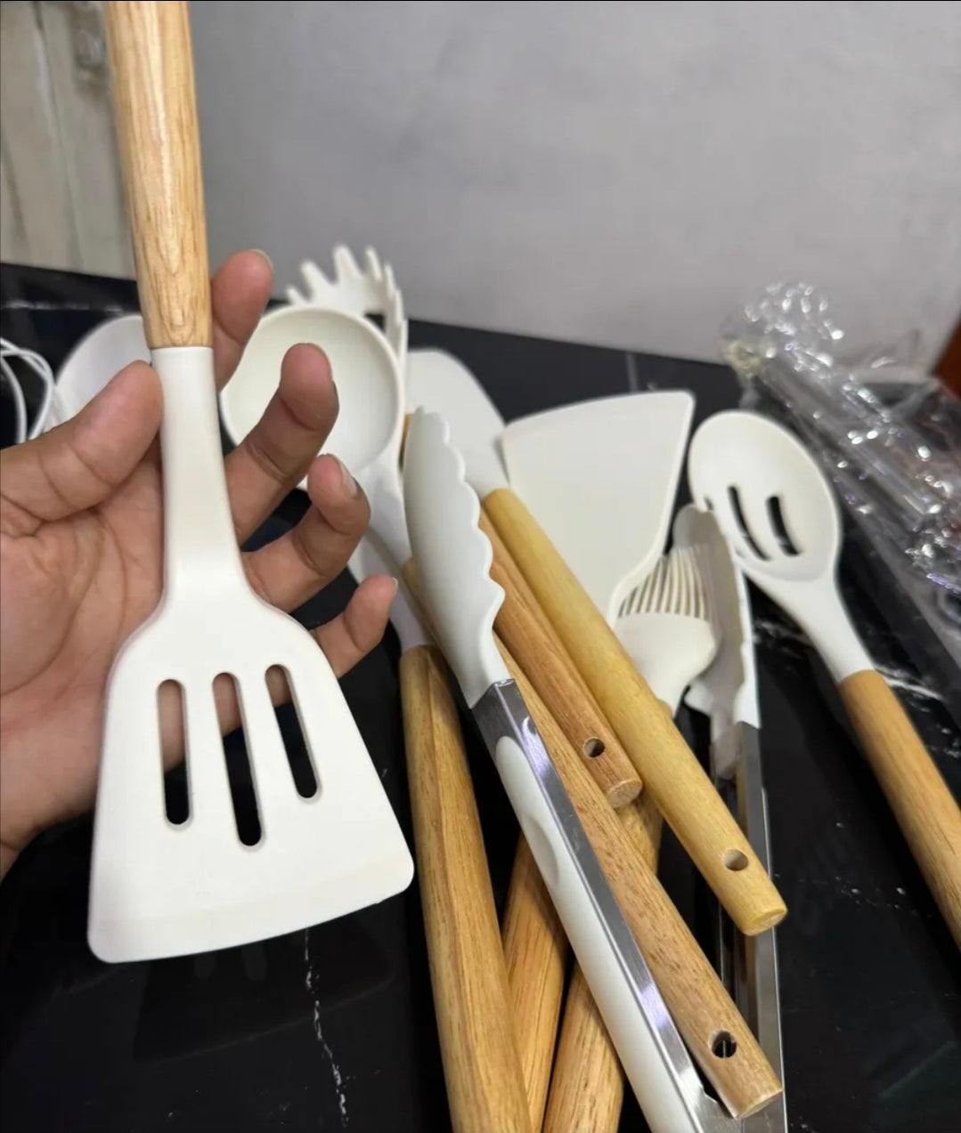 Utensilios Cocina De Silicona 44 Piezas Reposteria Espátulas Resistente Al Calor Con Mango Antideslizante Y Antiquemaduras